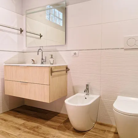 Apartment La Piramide